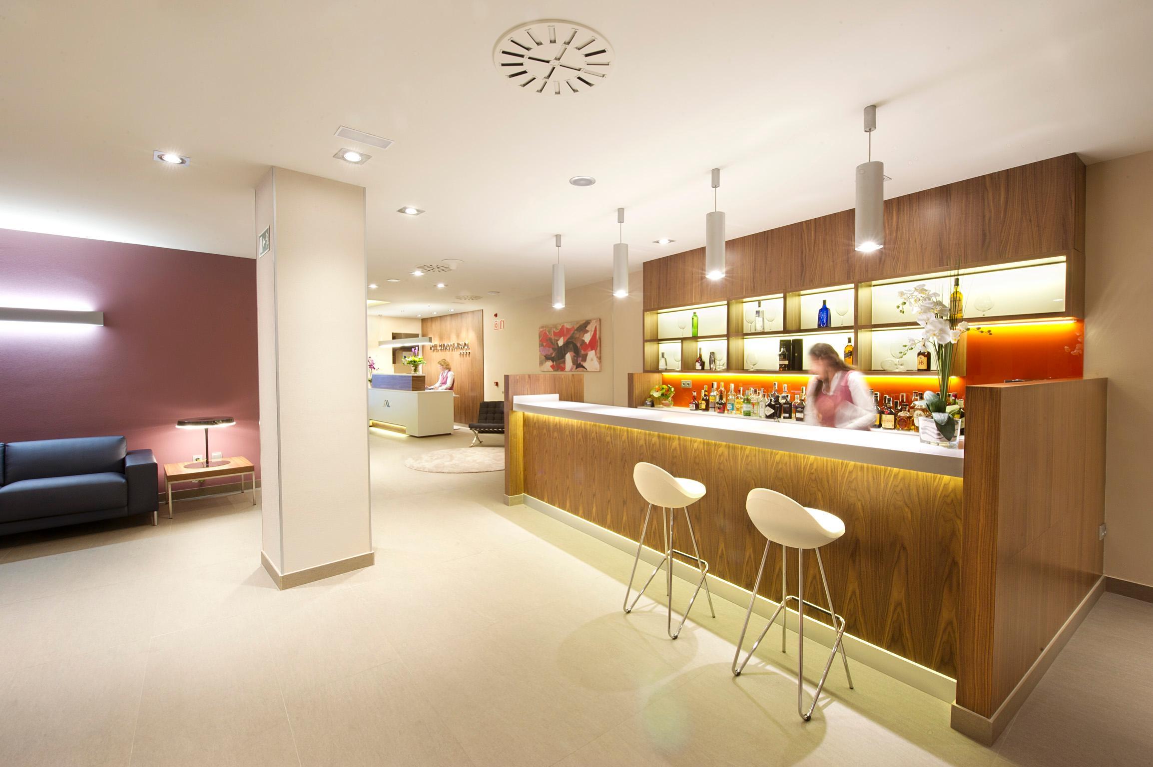 Sercotel Ciudad De Miranda มีรันดา เด เอโบร ภายนอก รูปภาพ