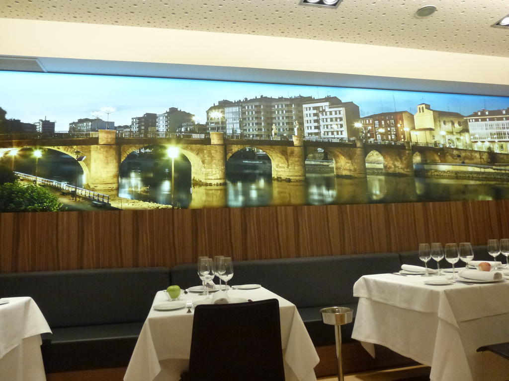 Sercotel Ciudad De Miranda มีรันดา เด เอโบร ภายนอก รูปภาพ